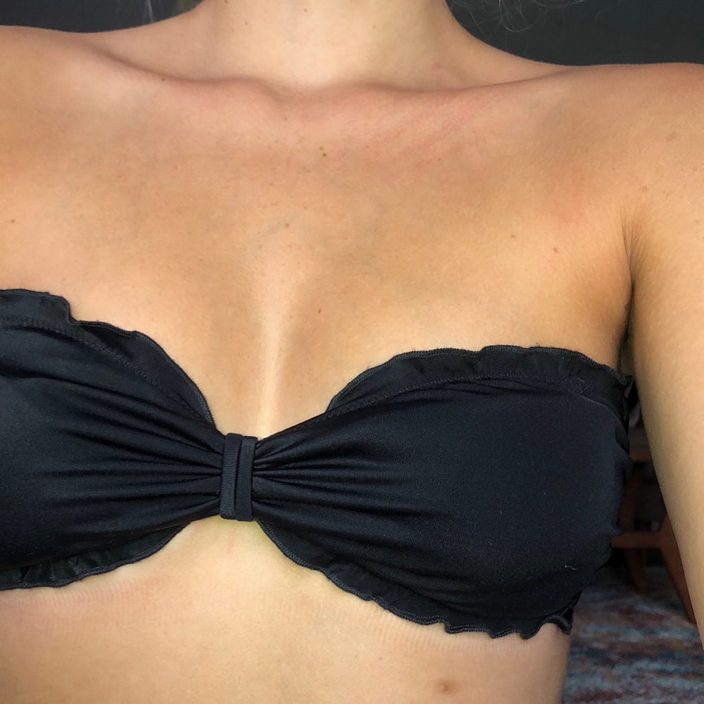 VS PINK scalloped bikini top